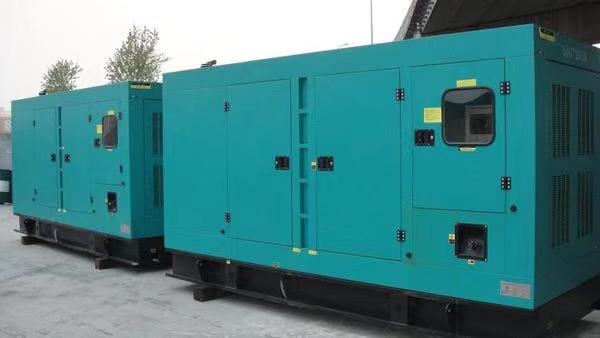 甘南康明斯400kw大型柴油二手发电机组