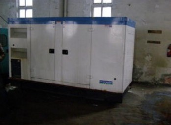 甘南康明斯150kw大型柴油二手发电机组