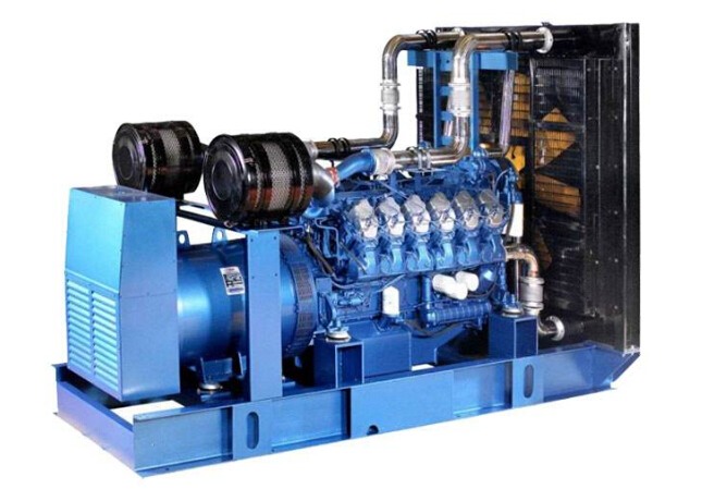 甘南康明斯30kw小型柴油二手发电机组